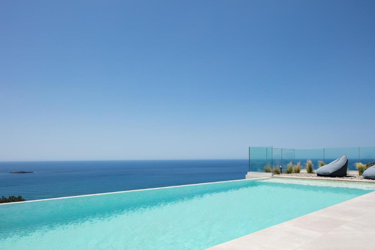Krystallon Villas ปาไลโอโกรา ภายนอก รูปภาพ