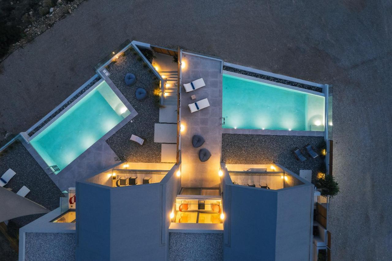 Krystallon Villas ปาไลโอโกรา ภายนอก รูปภาพ